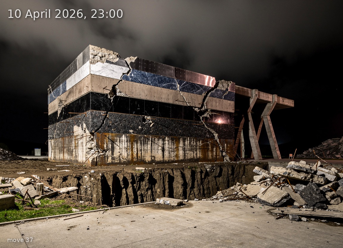 10 April 2026, 23:00